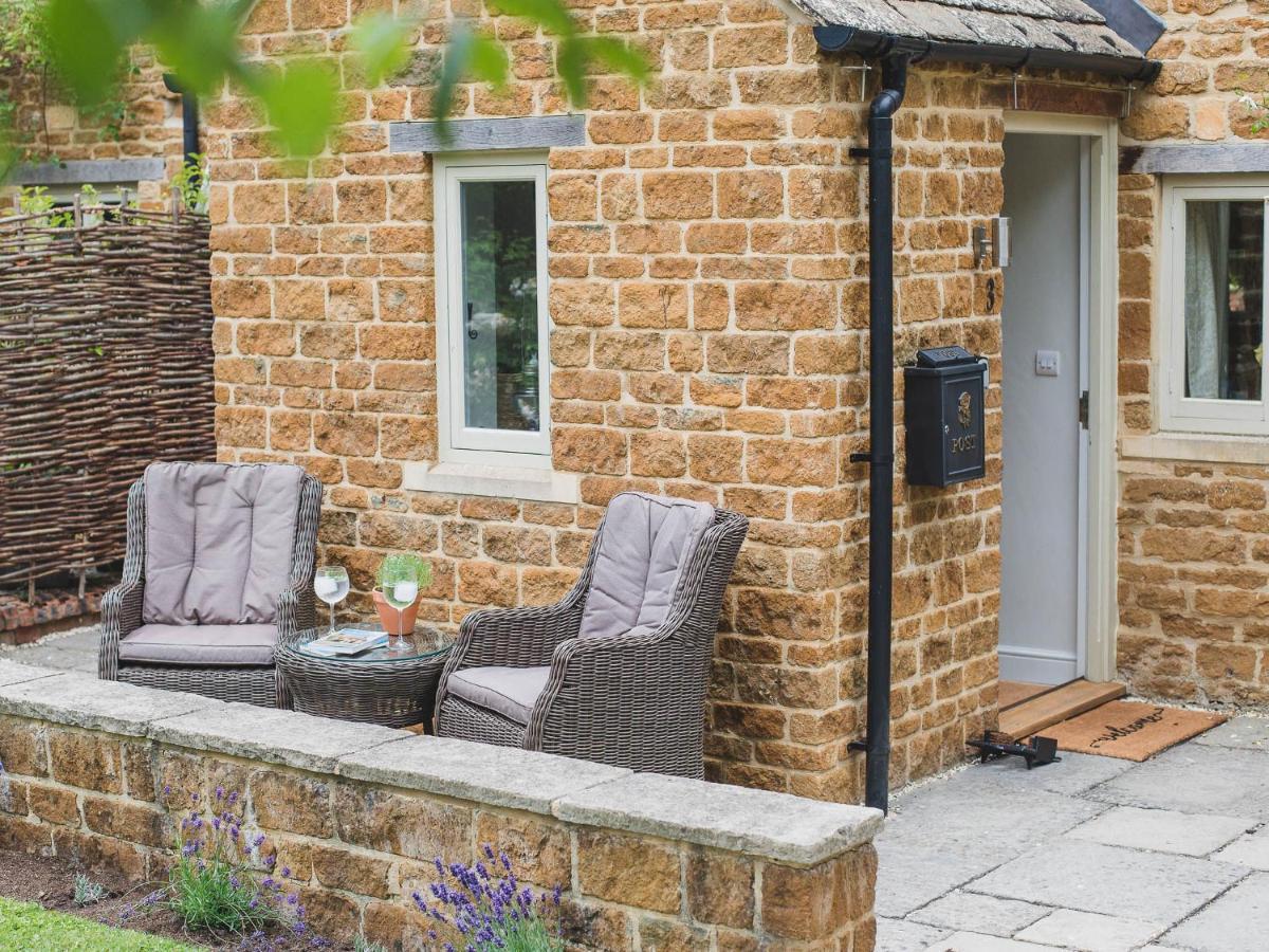 Climbing Rose Cottage - Dog Friendly - Peaceful Cotswold Cottage Adlestrop 外观 照片