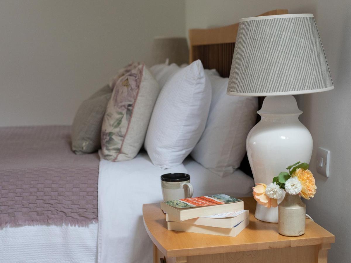 Climbing Rose Cottage - Dog Friendly - Peaceful Cotswold Cottage Adlestrop 外观 照片