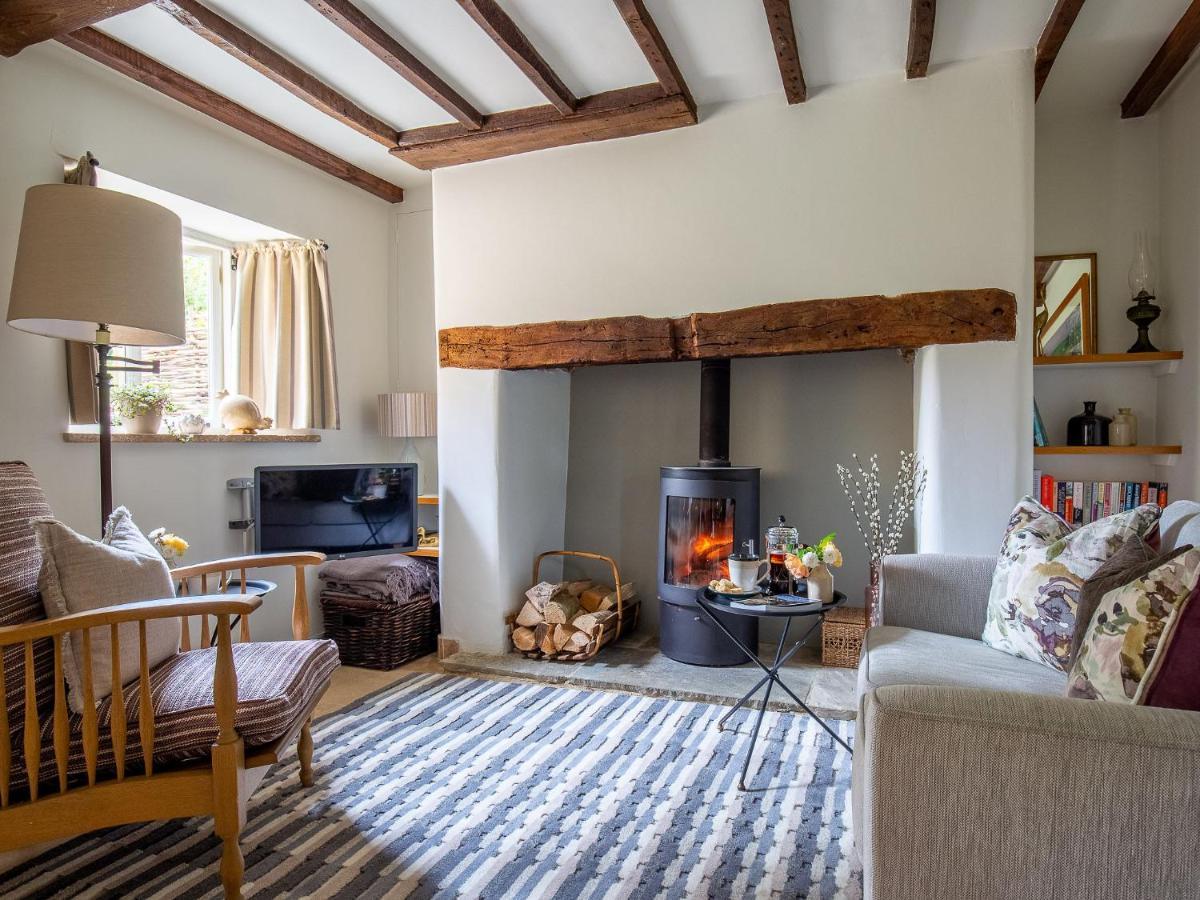 Climbing Rose Cottage - Dog Friendly - Peaceful Cotswold Cottage Adlestrop 外观 照片
