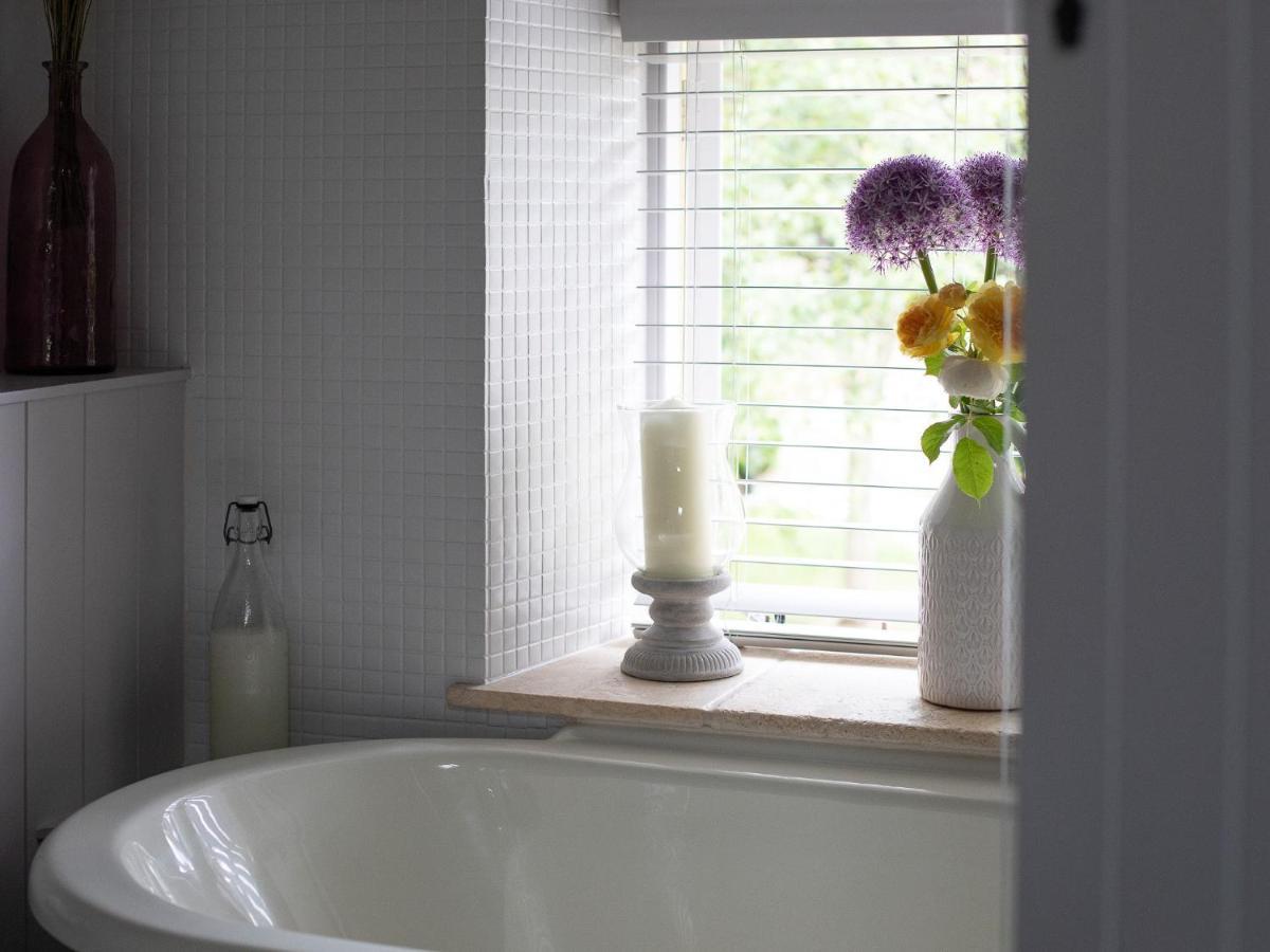 Climbing Rose Cottage - Dog Friendly - Peaceful Cotswold Cottage Adlestrop 外观 照片