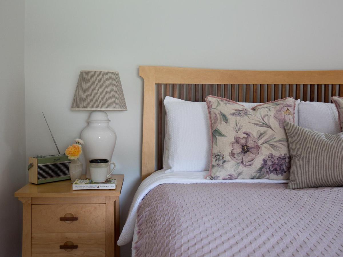 Climbing Rose Cottage - Dog Friendly - Peaceful Cotswold Cottage Adlestrop 外观 照片